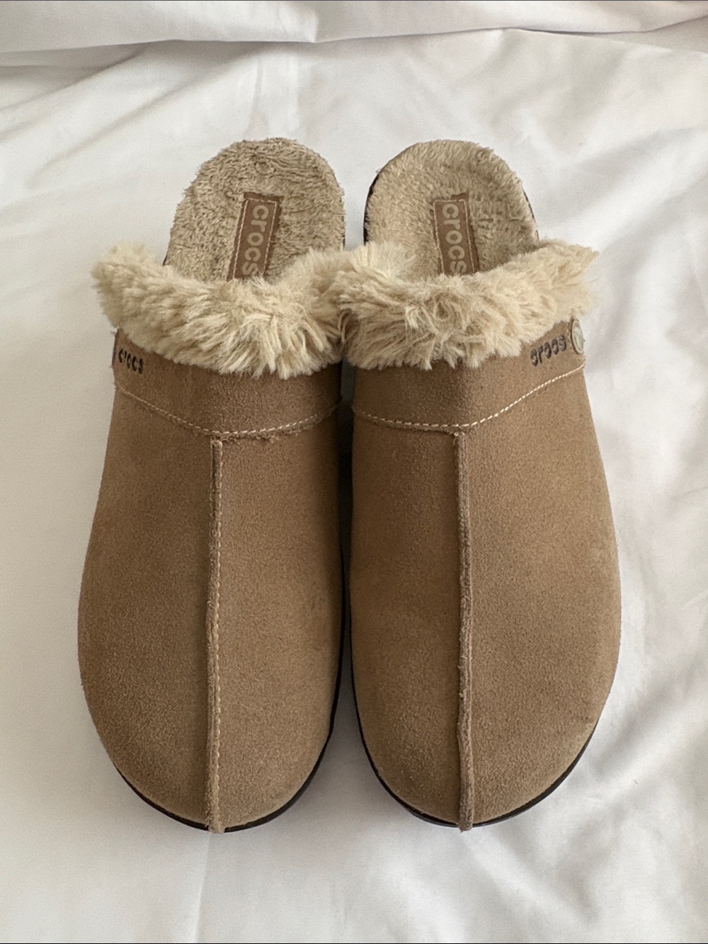 Crocs Shoes Womens 11 Cobbler Mule Clog Suede Comfort Faux Fur Lined Wedge
